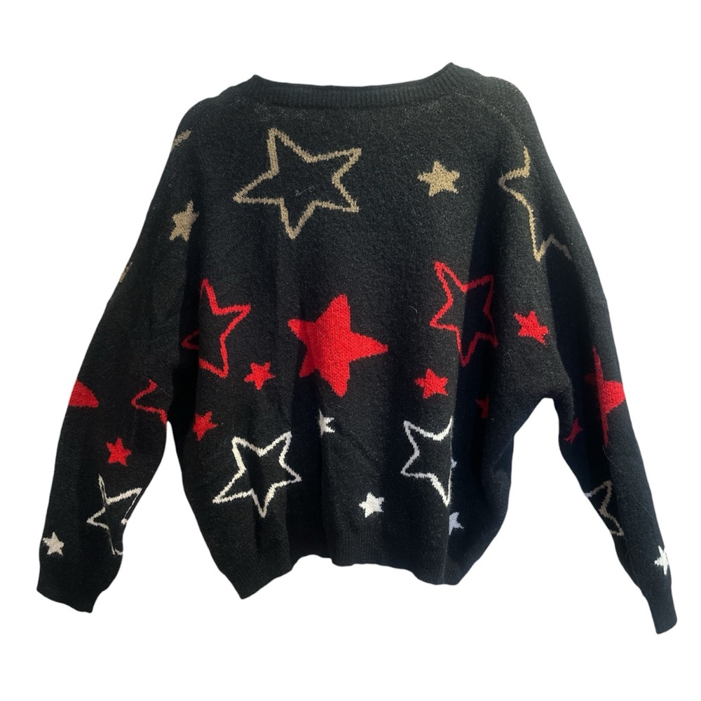 POL NWOT V-Neck Sweater with Red and White Stars - Picture 9 of 10